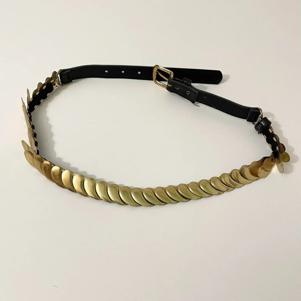 Vintage Gold Circle Scale Metal Stretch Belt 80s Style Retro